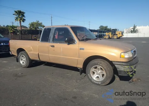 1998 Mazda B3000 Cab Plus from USA, damaged, VIN 4F4YR16V1XTM00778